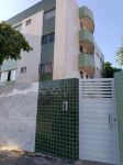 Aluga-se apartamento mobiliado