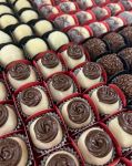 Brigadeiros Gourmet Doces e Salgados de sabores variados em Salvador Ba - Mah Penedo