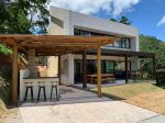 Casas de 03 ou 04 suites em Secretario - Petropolisrj