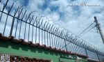 Cerca de arame concertina cercas para proteção de muros fornecimento e instalação em todo Rj  Rio.