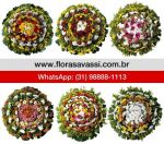 Coroas de flores Cemitério Parque Jardim em Itaúna floricultura entrega coroa de flores em Itaúna Mg