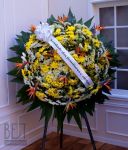 Coroas para velorio Coroas de Flores 24 Horas Coroa de Flores Para Cemitério bh 