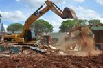 Demolição de casas e sobrados em Votorantim