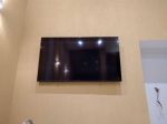 Técnico instalador de televisão no suporte na parede ou painel  em Volta Redonda e região  24 99995 1650