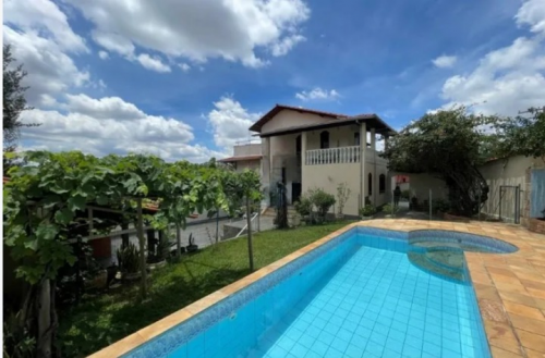 Casa em condomíno fechado Planalto - Bh 04 quartos 02 suites Luxuosa Casa em Condomínio no bairro Planalto em Belo Horizonte. 774598 Casa em condomíno fechado Planalto - Bh 04 quartos 02 suites Luxuosa Casa em Condomínio no bairro Planalto em Belo Horizonte. 774598