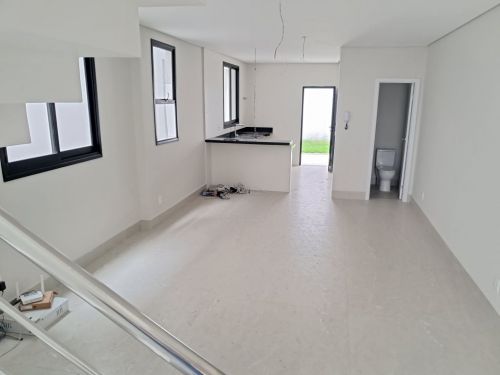   Sua nova casa no bairro Santa Amélia está cada vez mais perto de se tornar realidade. Com 4 quartos 2 suítes e 2 semi-suítes em uma área de 200m² este projeto foi pensado para oferecer conforto 774626