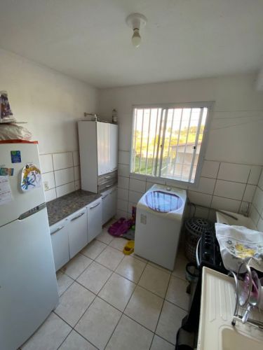 2 quartos Sala Cozinha integrada com área de serviço Banheiro social vaga de garagem demarcada Chácaras Bom Jesus Contagem 773994