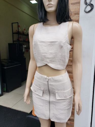 300 Peças femininas Especiais para Brechós  765585