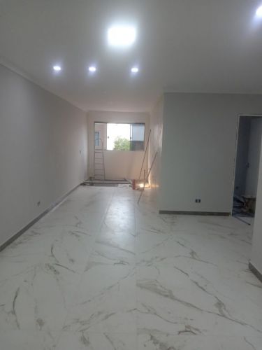 Pintura em residência e comércio  754673