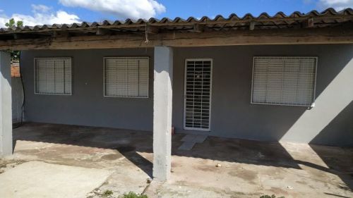 Casa em amplo terreno  Bairro Santos Dumont em São Leopoldo 755366