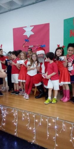 papai Noel para festa de fim no condomínio  788047