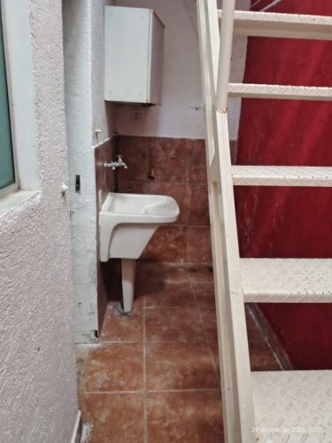 Aluga-se  linda casa geminada  Bairro  vila  Gloris  778872