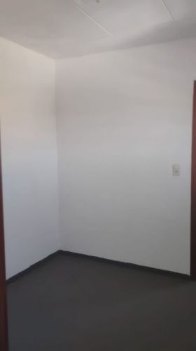 Aluga-se Otima Casa De Esquina  763380