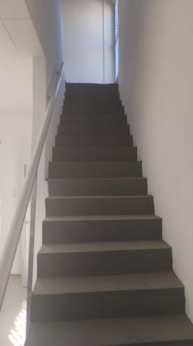 Aluga-se Otima Casa De Esquina  763382