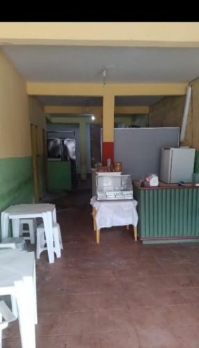 Aluga-se um sobrado comercial em Ilhéus 746723