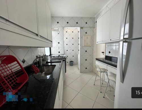 Alugo apto mobiliado a 200metros praia tombo Guaruja Sp Anual  745388