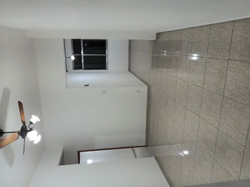 Alugo Apto 2 Quartos 59m2perto Do Metrô Saens Penatijuca Rj 750668