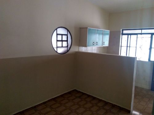 Alugo Casa 01 do lote 13 na Qnj 39 - 03 quartos 754756