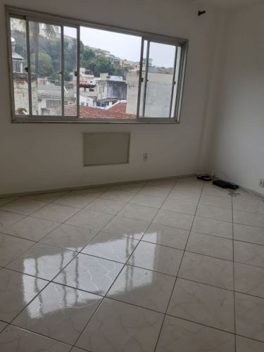 Alugo ou vendo imóvel rua Raul Barroso 95 - Eng. Novo 749122
