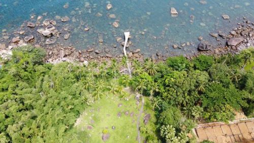 Aluguel de casa em ilhabela para Reveilon de 2024  Pacote 05 Noites Casa com pier privativo Acomodações para 12 Pessoas e Experiência Única à Beira-mar 688809