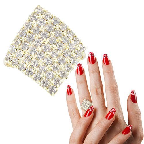 Anel folheado a ouroprata com pedras de strass formando um losango 746229
