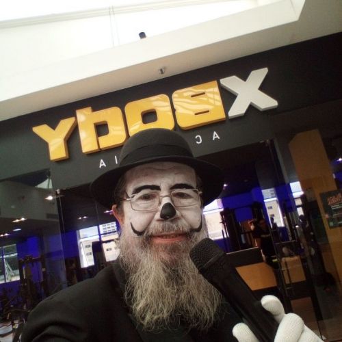 locutor fantasiado  de mimico para  eventos  e lojas 725152
