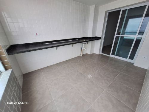 Apartamento 03 dormitorios frente mar  748201