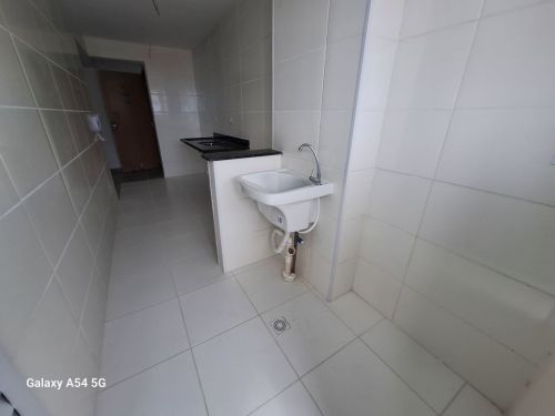 Apartamento 03 dormitorios frente mar  748202