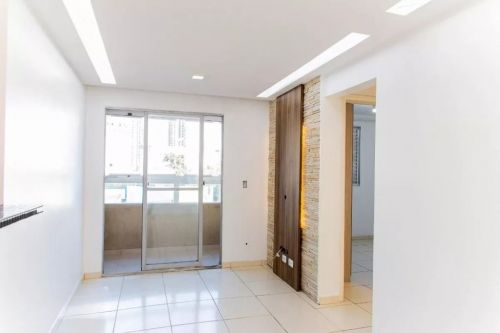 Apartamento 2 dorm. com armários à venda na V. S. Pedro Santo André 54m² 775776