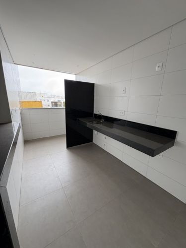 Apartamento 3 quartos instalação para ar condicionado 2 vagas ótimas  Apartamento:  81 m² de área útil 3 quartos uma suíte dois dos 3 quartos tem instalação para ar condicionado 773581