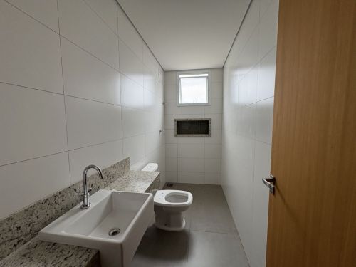 Apartamento 3 quartos instalação para ar condicionado 2 vagas ótimas  Apartamento:  81 m² de área útil 3 quartos uma suíte dois dos 3 quartos tem instalação para ar condicionado 773586