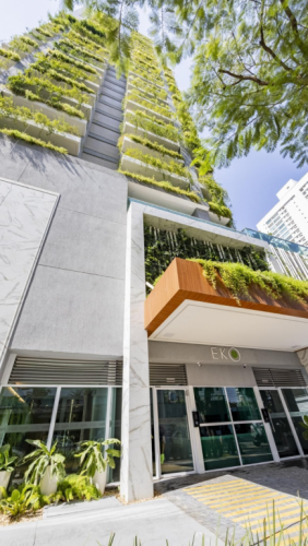 Apartamento 4 quartos  novo rico em armários  757242
