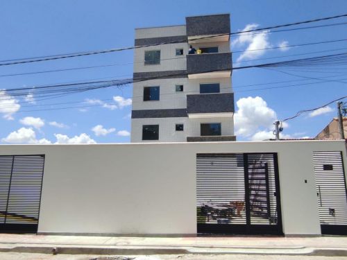 Apartamento  - 51 M² Apartamento com 2 quartos - sendo uma suíte com uma varanda sala cozinha banheiro area de tanque. - uma vaga de garagem. R$ 375.00000 773816