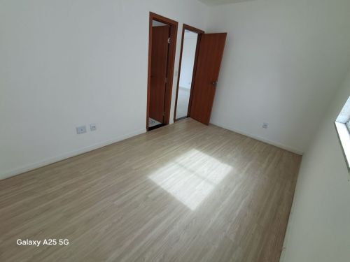 Apartamento  - 51 M² Apartamento com 2 quartos - sendo uma suíte com uma varanda sala cozinha banheiro area de tanque. - uma vaga de garagem. R$ 375.00000 773820