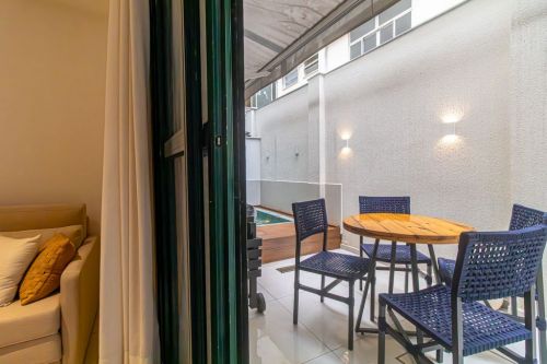 Apartamento 58m2 garden com piscina com hidromassagem e cromoterapia toldo elétrico com proteção solar para maior privacidade deck em madeira ecológica bancada gourmet e armários; composto por 779885 Apartamento 58m2 garden com piscina com hidromassagem e cromoterapia toldo elétrico com proteção solar para maior privacidade deck em madeira ecológica bancada gourmet e armários; composto por 779885