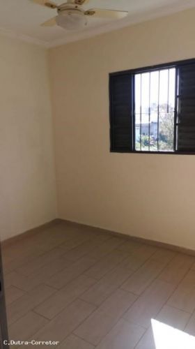 Apartamento à venda em Baeta Neves São Bernardo 2 dorm. 1 vg 52m imóvel vago 784827