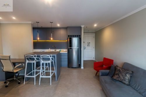 Apartamento à venda na V. Olímpia mobiliado 2 dorm. 1 vg. 54m² 776725