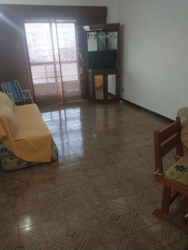 Apartamento Aconchegante 58m2 02 qtos. 1 conversível 1 vaga e a 3 quadras da praia porteira fechada. 745601