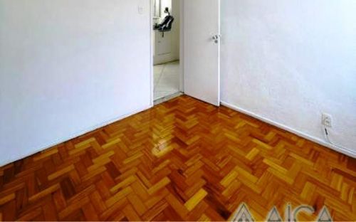 Apartamento com 02 quartos no centro de Petrópolis- Rj 787969