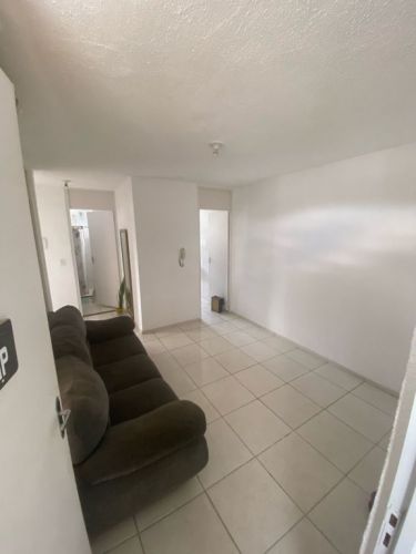 Apartamento com dois quartos no bairro Anil 749546