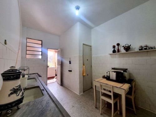 Apartamento de 02 quartos no centro de Petrópolisrj 775508