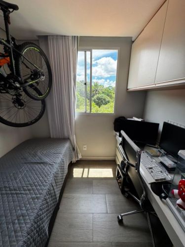 Apartamento diferenciado com projeto único feito por Arquiteta.   Apartamento todo mobiliado com armários . Detalhesárea útil  46m²   Quartos 2  Banheiros 1   Vagas 1 773808