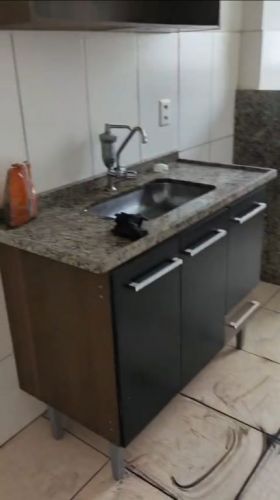 Apartamento no Bairro Cabral em Contagem Condomínio Vila Nova 2 quartos 2 Vagas uma coberta apto todo reformado recente  774120
