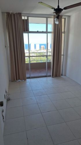 Apartamento quarto sala no Parque das Rosas 753788