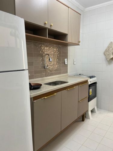 Apartamento reformado mobiliado no Cond. Atlântico Sul em Santo André 2 dorm. 1 vg 53m² 785390