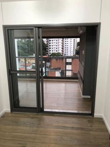 Apto de dois quartos sendo uma suite a uma quadra do metro Vila Madalena -  756701