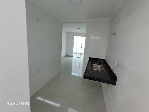 Área privativa com elevador. Bairro Copacabana Belo Horizonte 109 Metros 3 quartos - 1 suíte sala cozinha banheiro uma area de tanque uma varanda - 2 vagas cobertas 774071