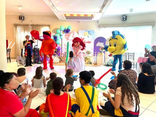 Ariel Princesa personagem vivo cosplay Festa infantil 787191