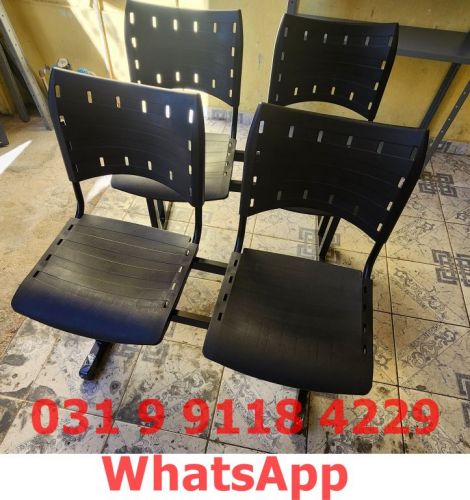 Cadeira 2 Lugares para Espera e Recepção - Frete Grátis para Bh Minas Gerais - Novas 756529