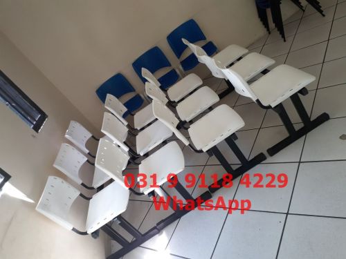 Cadeira Longarina 3 Lugares para Espera e Recepção - Frete Grátis para Bh Mg - Novas 756155
